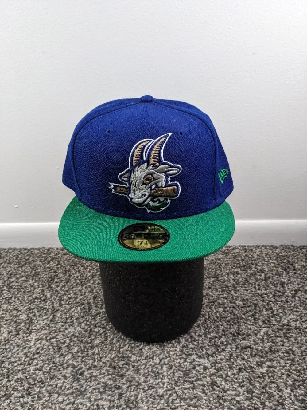 Hartford Yard Goats Hat Cap New Era 59Fifty 7 1/2 Blue Green